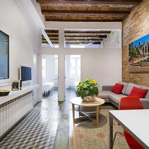 https://happy-people-plaza-espana-apartments.catalonia-hotels.com